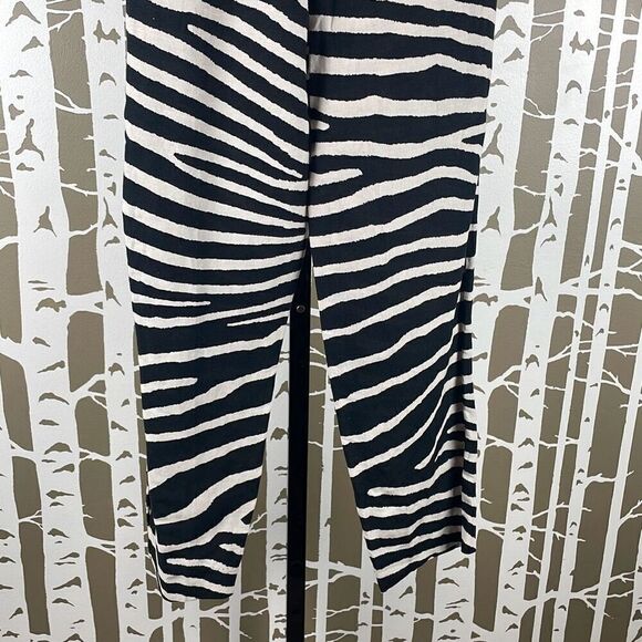Linen Blend Zebra Print High Rise Paper Bag Waist Tapered Cropped Pants NEW 6 - Picture 7 of 9